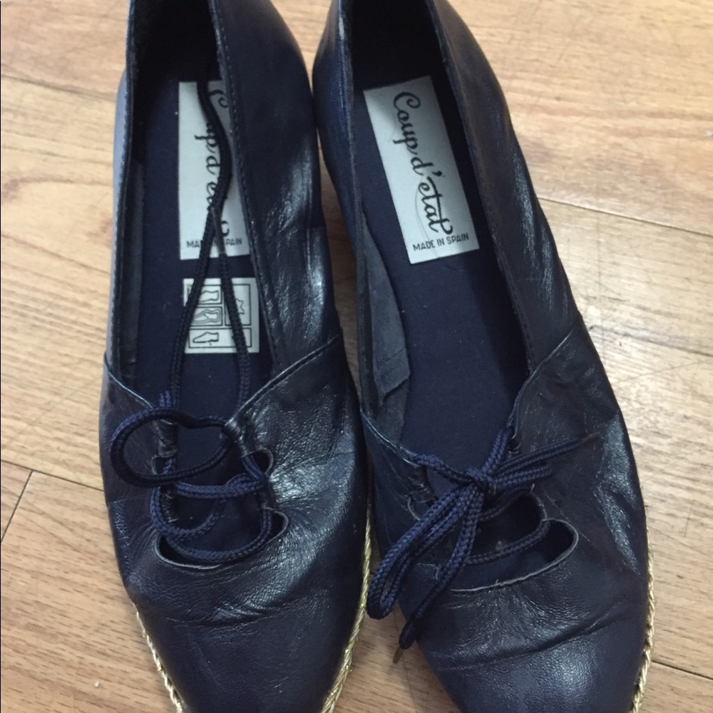 Black shoes
